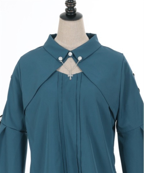 axes femme POETIQUE（アクシーズファムポエティック）の「クロスチャーム付フレア袖ブラウス（シャツ/ブラウス・レディース・キナリ/ブラック/ブルーグリーン・M）」の6枚目の写真