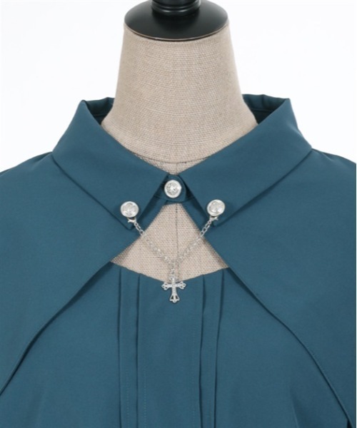 axes femme POETIQUE（アクシーズファムポエティック）の「クロスチャーム付フレア袖ブラウス（シャツ/ブラウス・レディース・キナリ/ブラック/ブルーグリーン・M）」の4枚目の写真