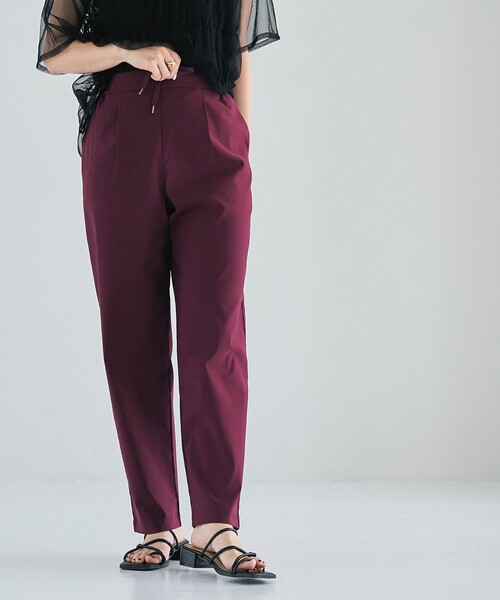 coen(コーエン)の「マルチファンクションやみつきテーパードパンツ(WEB限定サイズ)(スラックス・レディース・ブラック/ターコイズブルー/ワインレッド/ロイヤルブルー/ダークグレー・S/M/L/XL)」の5枚目の写真