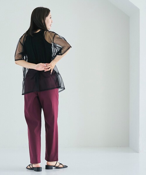 coen(コーエン)の「マルチファンクションやみつきテーパードパンツ(WEB限定サイズ)(スラックス・レディース・ブラック/ターコイズブルー/ワインレッド/ロイヤルブルー/ダークグレー・S/M/L/XL)」の15枚目の写真