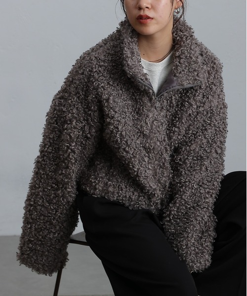 COLONY 2139（コロニートゥーワンスリーナイン）の「プードルフェイクファースタンドZIPブルゾン（ブルゾン・レディース・ブラック/ライトグレー/モカ・FREE）」の3枚目の写真