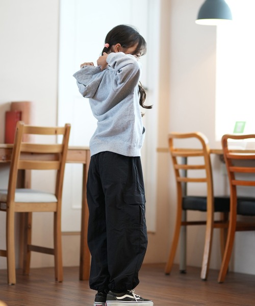 Dickies（ディッキーズ）の「【ムラサキスポーツ限定】Dickies/ディッキーズ キッズ パーカー MS DK ワッペン入りフーディ 80753500（パーカー・キッズ・オフホワイト/グレー/ブラック・130cm/140cm/150cm/160cm）」の19枚目の写真