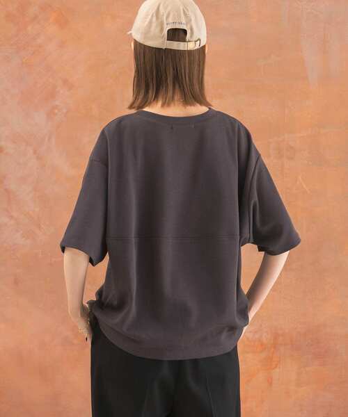 URBAN RESEARCH ROSSO WOMEN(アーバンリサーチ ロッソ)の「バックコクーンプルオーバー(Tシャツ/カットソー・レディース・チャコールグレー/オレンジ/オフホワイト・FREE)」の12枚目の写真