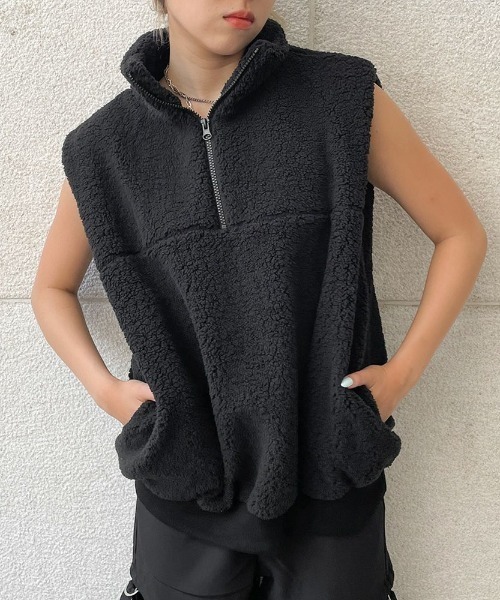 GORGE（ゴージ）の「《ボア×ハーフZIP》レディース ボアスタンドベスト 体型カバー ゆるシルエット 秋冬（ベスト・レディース・アイボリー/モカ/ブラック・F）」の17枚目の写真