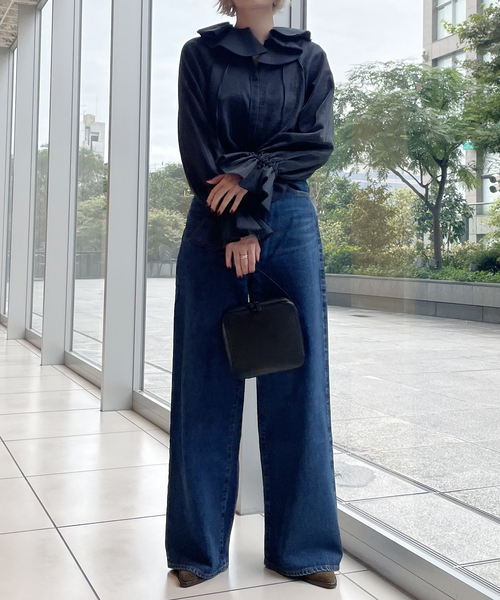 IENA LA BOUCLE（イエナラブークル）の「NEEDBY heritage/ニードバイヘリテージ KYLIE KOJIMA DK BLUE N1C101337KDB（デニムパンツ・レディース・ライトブルー・26/25/24/23）」の6枚目の写真