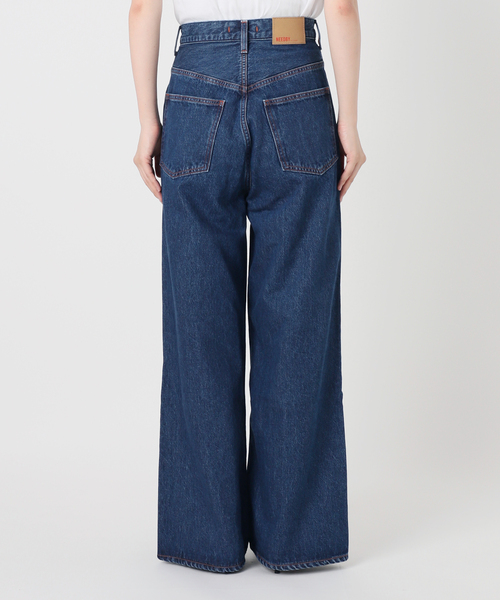 IENA LA BOUCLE（イエナラブークル）の「NEEDBY heritage/ニードバイヘリテージ KYLIE KOJIMA DK BLUE N1C101337KDB（デニムパンツ・レディース・ライトブルー・26/25/24/23）」の22枚目の写真