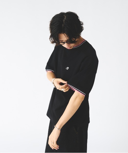 Adoon plain(アドーンプレーン)の「鹿の子ワンポイント刺繍Tシャツ(Tシャツ/カットソー・メンズ・ベージュ/ブラック・MEDIUM/LARGE)」の9枚目の写真