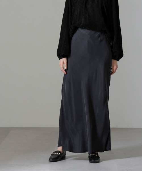 NANO universe(ナノユニバース)の「キュプラビスコースバイアススカート(スカート・レディース・ブラック/ブルーグレー/グレー系その他4・S/M)」の2枚目の写真