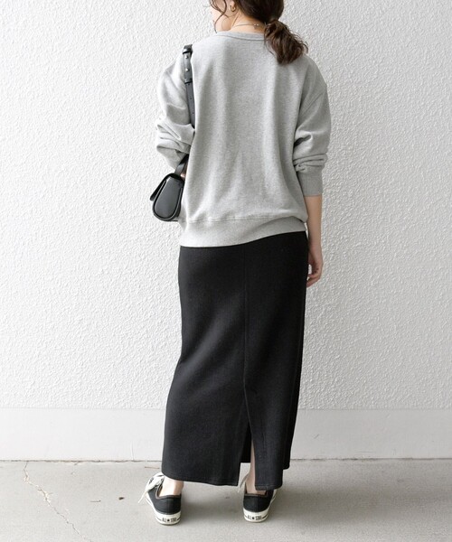 SHIPS any(シップス エニィ)の「【SHIPS any別注】THE KNiTS:〈洗濯機可能〉ロゴ クルーネック スウェット(スウェット・レディース・グレー/ナチュラル/ワインレッド・ONE SIZE)」の12枚目の写真