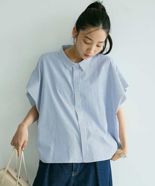 CRAFT STANDARD BOUTIQUE(クラフトスタンダードブティック)の「ステンサイドソリッドストライプブラウス②(シャツ/ブラウス・レディース・ブルー系その他6・FREE)」の2枚目の写真
