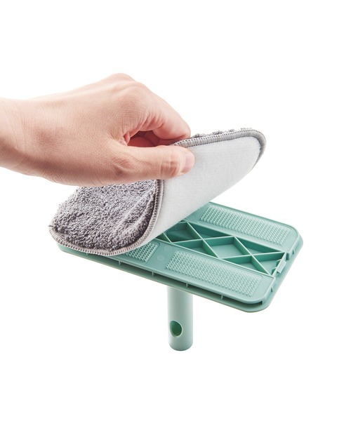 Toffy(トフィー)の「【Toffy/トフィー】 ジョイント付け替えブラシ&モップヘッド(掃除グッズ・レディース・ピンク/グレイッシュベージュ/アクア・FREE)」の2枚目の写真