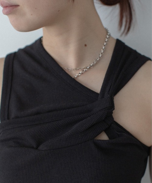 SUWDEE(スーディー)の「asymmentry tank top(タンクトップ・レディース・ホワイト/ブラック・FREE)」の18枚目の写真