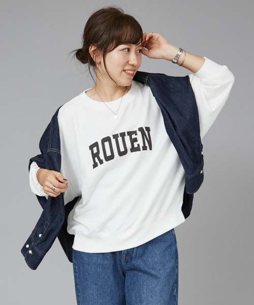 Rouge vif(ルージュヴィフ)の「【一部店舗限定】ドロップショルダーロゴスウエット(スウェット・レディース・オフホワイト/グレー・フリー)」の5枚目の写真