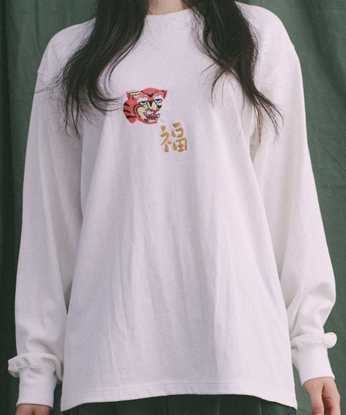 Universal Style Wear(ユニバーサルスタイルウェア)の「Universal Style Wear ベト Tee(Tシャツ/カットソー・メンズ・ブラック/オフホワイト/スミクロ・MEDIUM/LARGE/X-LARGE)」の8枚目の写真