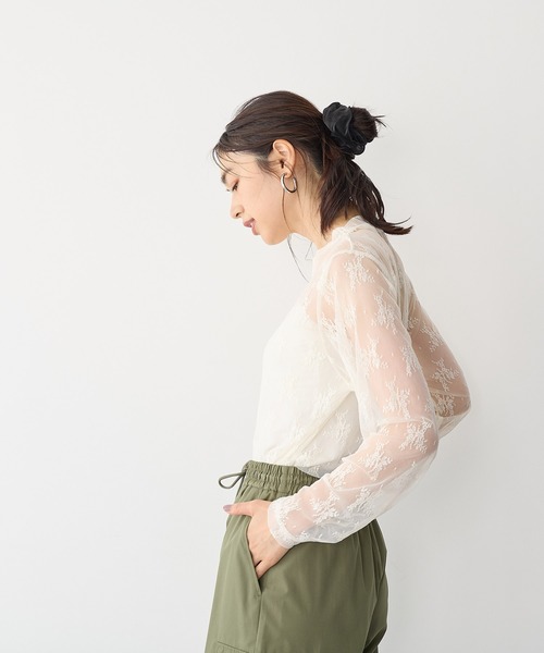 anyfee(エニフィー)の「【anyfee】チュールレースハイネックトップス《大きいサイズ/プラスサイズ》(Tシャツ/カットソー・レディース・ブラック/アイボリー・LL/3L/4L/5L)」の16枚目の写真