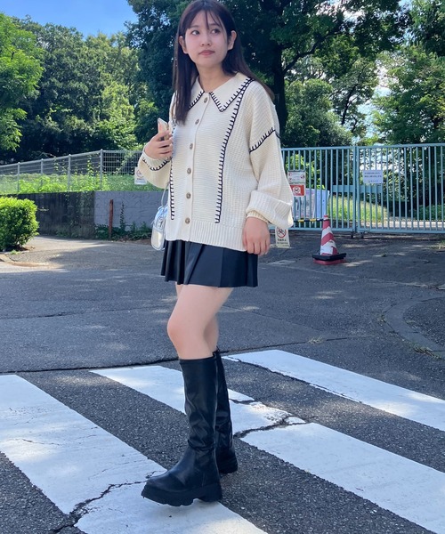 AS KNOW AS plus（アズノゥアズプラス）の「◇ハンドステッチ ビッグカラーニットカーディガン（カーディガン/ボレロ・レディース・アイボリー系/サックスブルー系/ブラック系/ブラウン系/カーキ系・FREE）」の13枚目の写真