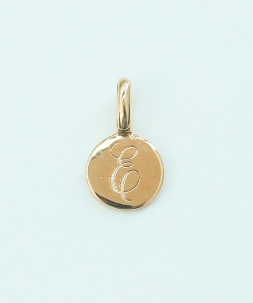 NOIR DE POUPEE（ノワールドプーペ）の「flavor イニシャル　チャーム　silver925（チャーム・レディース・ゴールド/シルバー・S/M/A/E/H/K/N/R/T/Y）」の6枚目の写真