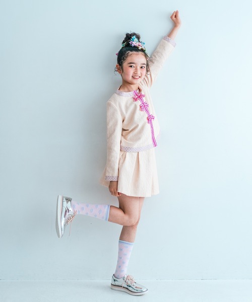 fafa(フェフェ)の「KARLA|ジャケット(ノーカラージャケット・キッズ・ブルー/ベージュ・130/120)」の5枚目の写真