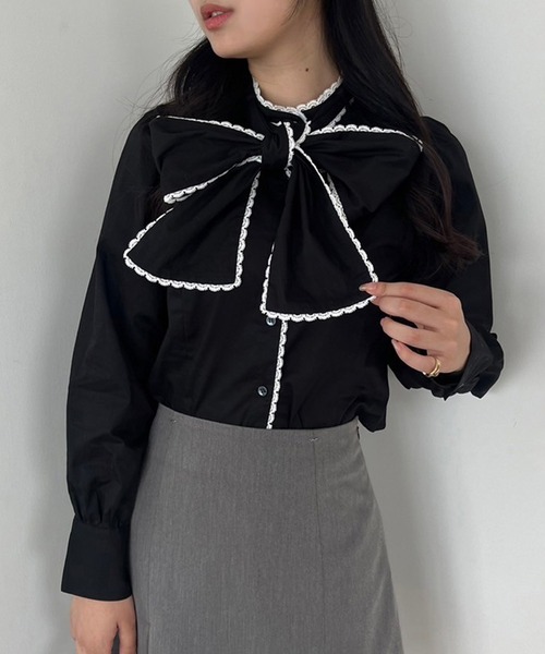 one after another NICE CLAUP(ワンアフターアナザーナイスクラップ)の「ピコレースボウタイブラウス(シャツ/ブラウス・レディース・ブラック/グレー系その他/サックスブルー/オフホワイト・FREE)」の9枚目の写真