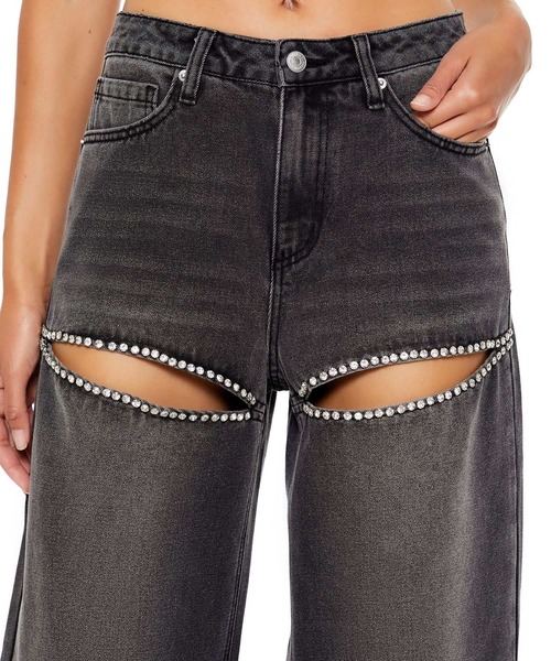 FOREVER 21（フォーエバー トゥエンティーワン）の「フロントカットワイドデニムパンツ（デニムパンツ・レディース・ブラック・27cm/25cm/24cm）」の5枚目の写真