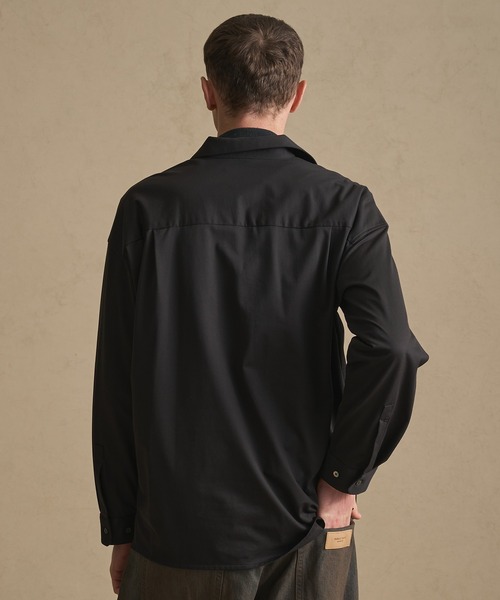 PUBLIC TOKYO(パブリックトウキョウ)の「46Gストレッチスキッパーシャツ(シャツ/ブラウス・メンズ・ダークグレー/ダークブラウン・1/2)」の9枚目の写真