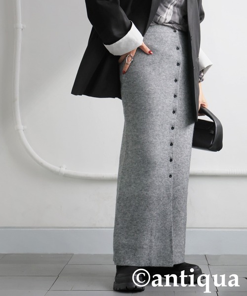 antiqua(アンティカ)の「ボタンニットスカート(スカート・レディース・ブラック/グレー/レッド・ONESIZE)」の11枚目の写真