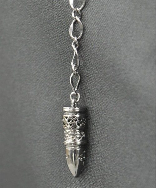 axes femme POETIQUE(アクシーズファムポエティック)の「シルバー・ブレットベルト(ベルト・レディース・グレー/ブラック・FREE)」の3枚目の写真