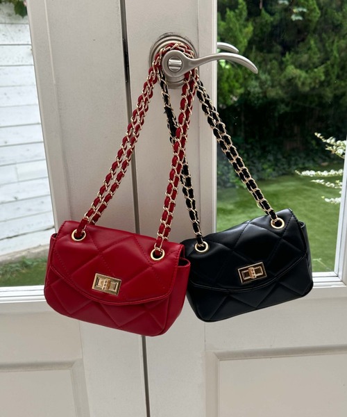 archives(アルシーヴ)の「キルトチェーンバッグ(ショルダーバッグ・レディース・グレー/ブラック/レッド/オフホワイト・FREE)」の14枚目の写真