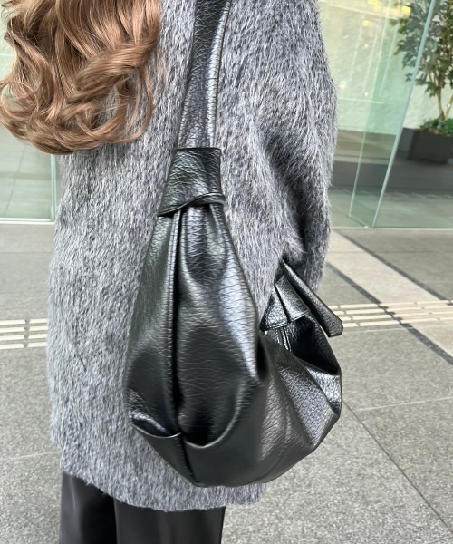 paravion（パラビオン）の「クロワッサンショルダーバッグ/B5サイズ/ショルダー調節可能（ショルダーバッグ・レディース・ホワイト/ブラック/ブラウン・FREE）」の21枚目の写真