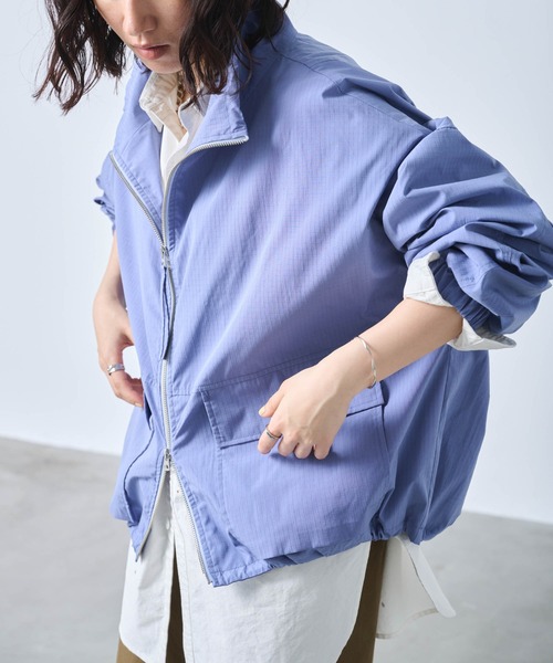 kha:ki(カーキ)の「「KHA:KI / カーキ」 スタンドカラージャケット STAND COLLAR JACKET(ミリタリージャケット・レディース・ブラック/カーキ/ライトベージュ/Royal/ダークベージュ/ブルー系その他/ライトピンク・1/2)」の5枚目の写真