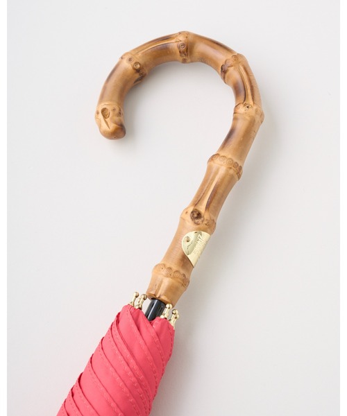 Traditional Weatherwear(トラディショナルウェザーウェア)の「UMBRELLA BAMBOO LITE(長傘・レディース・コーラルピンク/ブルー系・F)」の5枚目の写真