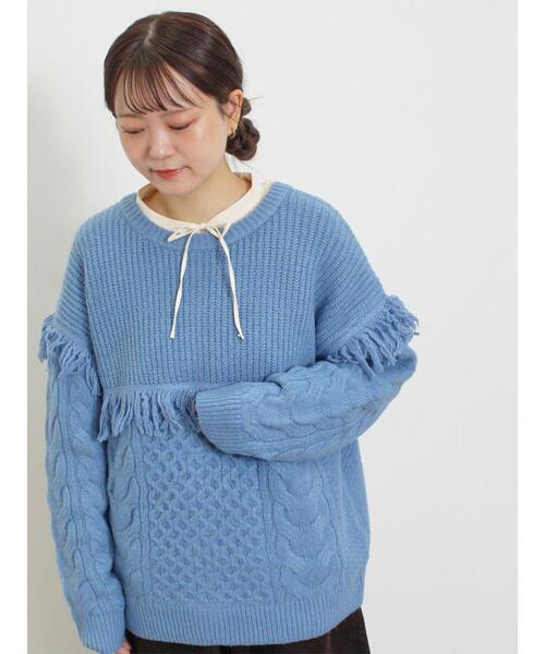 Samansa Mos2（サマンサ モスモス）の「フリンジ前後2WAYニット（カーディガン/ボレロ・レディース・ブルー/チャコールグレー/カーキ/ベージュ・F）」の7枚目の写真
