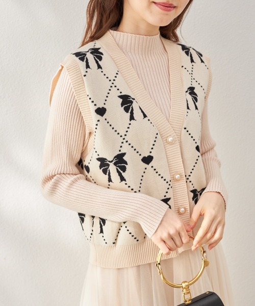tocco closet(トッコ クローゼット)の「ハートリボンニットベスト×リブニットチュールワンピースSET(ワンピース・レディース・ブラック/アイボリー・M)」の1枚目の写真
