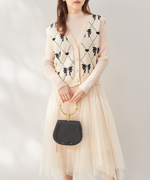 tocco closet(トッコ クローゼット)の「ハートリボンニットベスト×リブニットチュールワンピースSET(ワンピース・レディース・ブラック/アイボリー・M)」の7枚目の写真