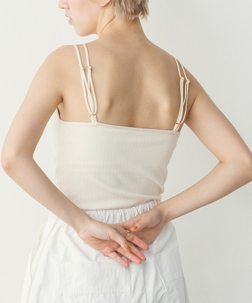 hunch(ハンチ)の「【WEB限定/別注】アジャスター調整可能 カップ付きダブルストラップキャミソール(キャミソール・レディース・アイボリー/ブラック/グレー・FREE)」の6枚目の写真