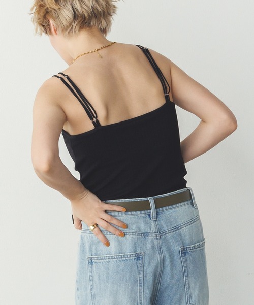 hunch(ハンチ)の「【WEB限定/別注】アジャスター調整可能 カップ付きダブルストラップキャミソール(キャミソール・レディース・アイボリー/ブラック/グレー・FREE)」の13枚目の写真