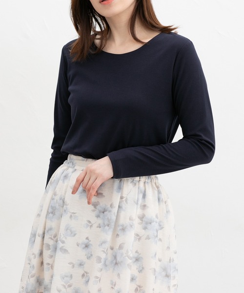 Honeys(ハニーズ)の「ノンステッチきれいめTシャツ(Tシャツ/カットソー・レディース・ブラック/ホワイト/ネイビー/ライトグレー・S/M/LL/L)」の4枚目の写真