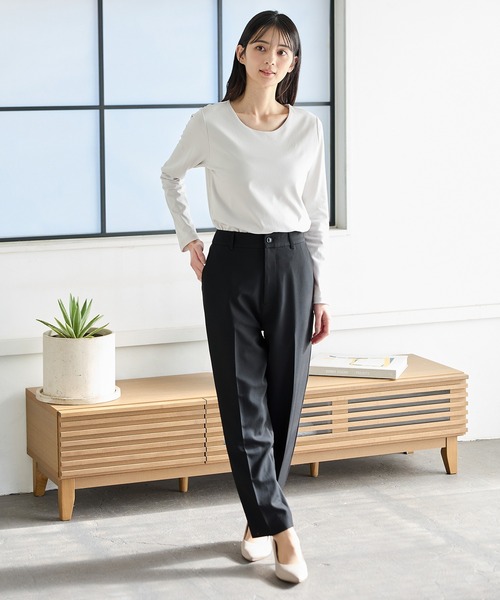 Honeys(ハニーズ)の「ノンステッチきれいめTシャツ(Tシャツ/カットソー・レディース・ブラック/ホワイト/ネイビー/ライトグレー・S/M/LL/L)」の13枚目の写真