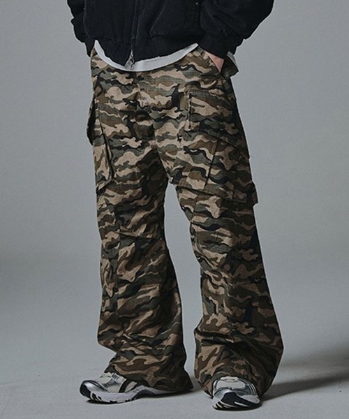 NOT4NERD(ノットフォーナード)の「【UNISEX】NOT4NERD/フレアカーゴパンツ(カーゴパンツ・レディース・その他1/ブラック/カーキ・LARGE/MEDIUM)」の1枚目の写真
