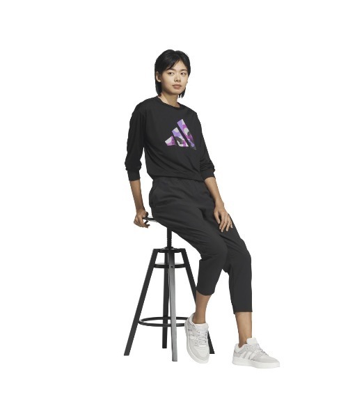 adidas(アディダス)の「アディダス adidas 長袖 グラフィックTシャツ(Tシャツ/カットソー・レディース・ブルーグレー/ホワイト/ブラック・S/M/L/XL)」の13枚目の写真