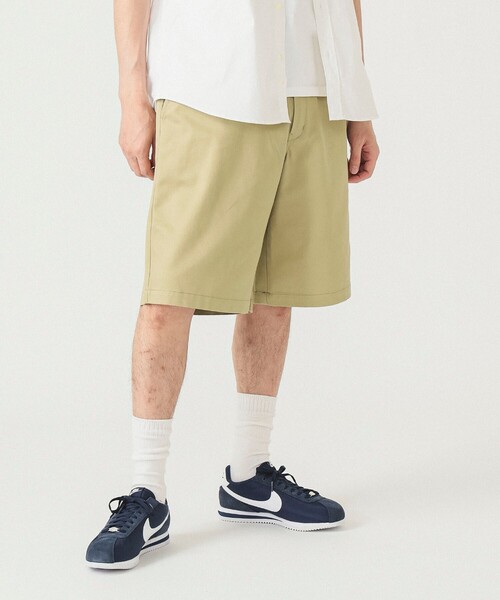 Dickies(ディッキーズ)の「【別注】Dickies / ワイド チノ ショーツ(その他パンツ・メンズ・ベージュ/ブラック・LARGE/MEDIUM/SMALL)」の6枚目の写真