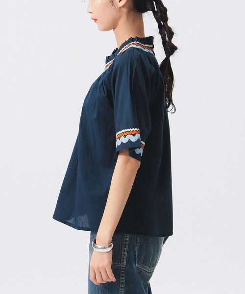 trepied（トレピエ）の「【別注】trepied / テープ ギャザー スモック（シャツ/ブラウス・レディース・ネイビー/アイボリー・ONE SIZE）」の11枚目の写真