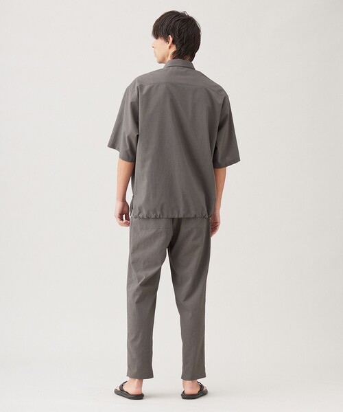 UNFILO(アンフィーロ)の「TENNEN TOUCH タックパンツ(その他パンツ・メンズ・ブラック系/カーキ系/グレー系・LARGE/MEDIUM/SMALL/X-LARGE)」の8枚目の写真