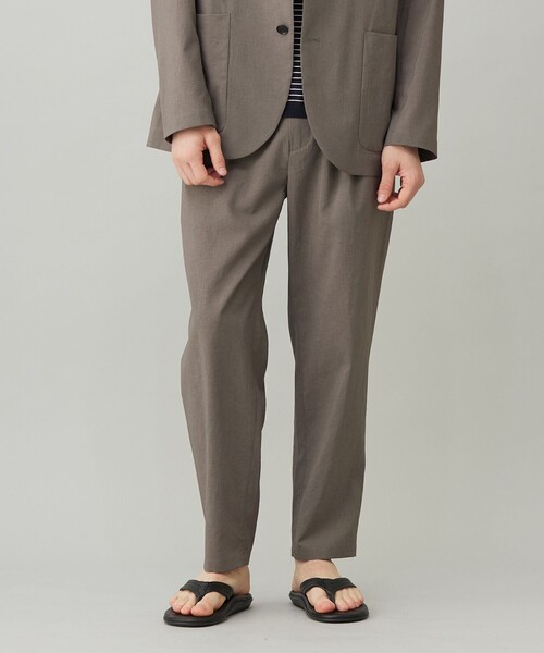 UNFILO(アンフィーロ)の「TENNEN TOUCH タックパンツ(その他パンツ・メンズ・ブラック系/カーキ系/グレー系・LARGE/MEDIUM/SMALL/X-LARGE)」の9枚目の写真