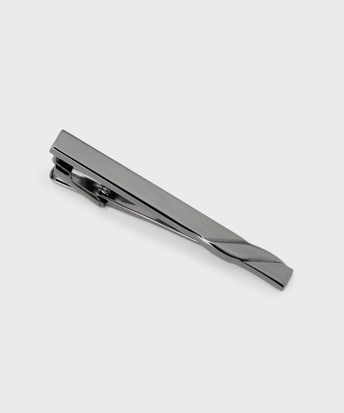 TAKEO KIKUCHI(タケオキクチ)の「MINAMO(みなも)タイバー(ネクタイピン・メンズ・シルバー/スミクロ・00)」の3枚目の写真