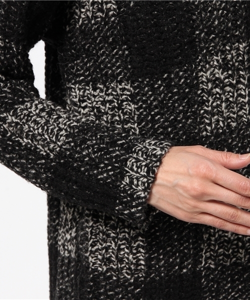 Denim & Supply Ralph Lauren(デニムアンドサプライラルフローレン)の「バッファロー プラッド セーター(ニット/セーター・レディース・ブラック×ホワイト・SMALL/X-SMALL/XX-SMALL/MEDIUM/LARGE)」の6枚目の写真