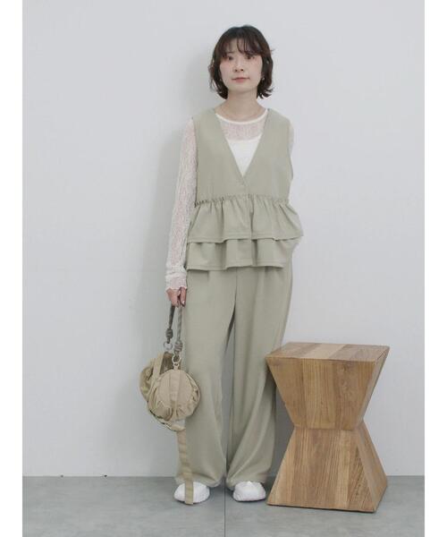 Samansa Mos2 blue(サマンサモスモスブルー)の「【軽量】クロスベルトスニーカーサンダル(ドレスシューズ・レディース・ブラック/シルバー/オフホワイト・L/M)」の13枚目の写真