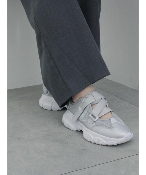 Samansa Mos2 blue(サマンサモスモスブルー)の「【軽量】クロスベルトスニーカーサンダル(ドレスシューズ・レディース・ブラック/シルバー/オフホワイト・L/M)」の17枚目の写真