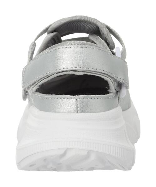 Samansa Mos2 blue(サマンサモスモスブルー)の「【軽量】クロスベルトスニーカーサンダル(ドレスシューズ・レディース・ブラック/シルバー/オフホワイト・L/M)」の4枚目の写真