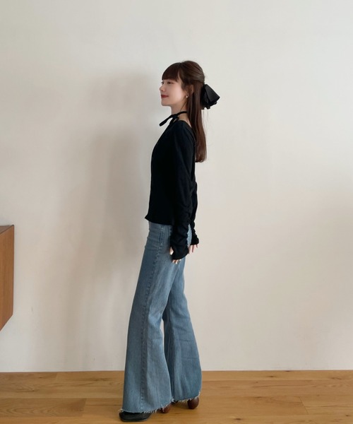 hinari セミフレアデニムパンツ　ネイビー　Sサイズ セミフレアデニムパンツ（裾カット可能）（デニムパンツ）｜hinari